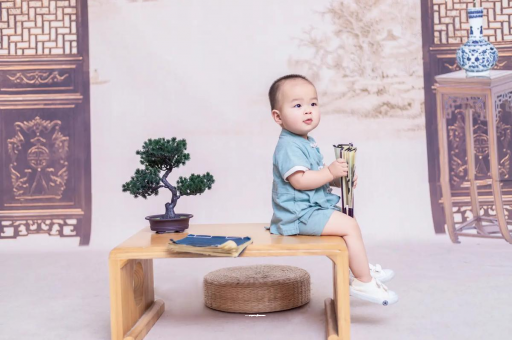 阳江宝宝几个月笑出声